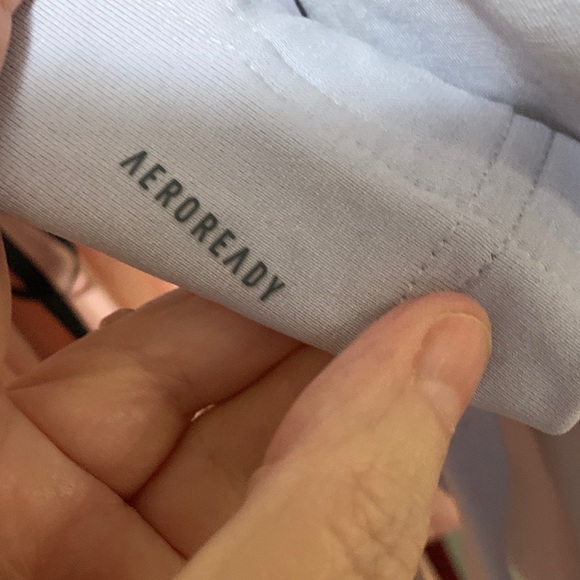 Adidas Light Purple Training Top. Size XL - Picture 3 of 10